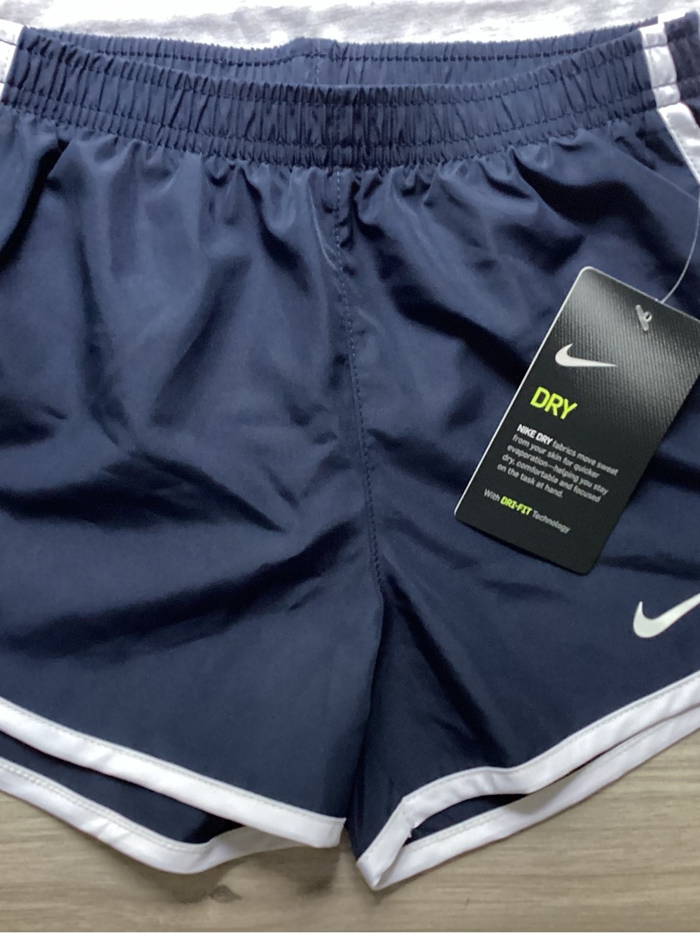 Nike Girls Tee & Shorts outfit size 6X(NWT) ~PRICE FIRM, NO OFFERS~ - Picture 2 of 5